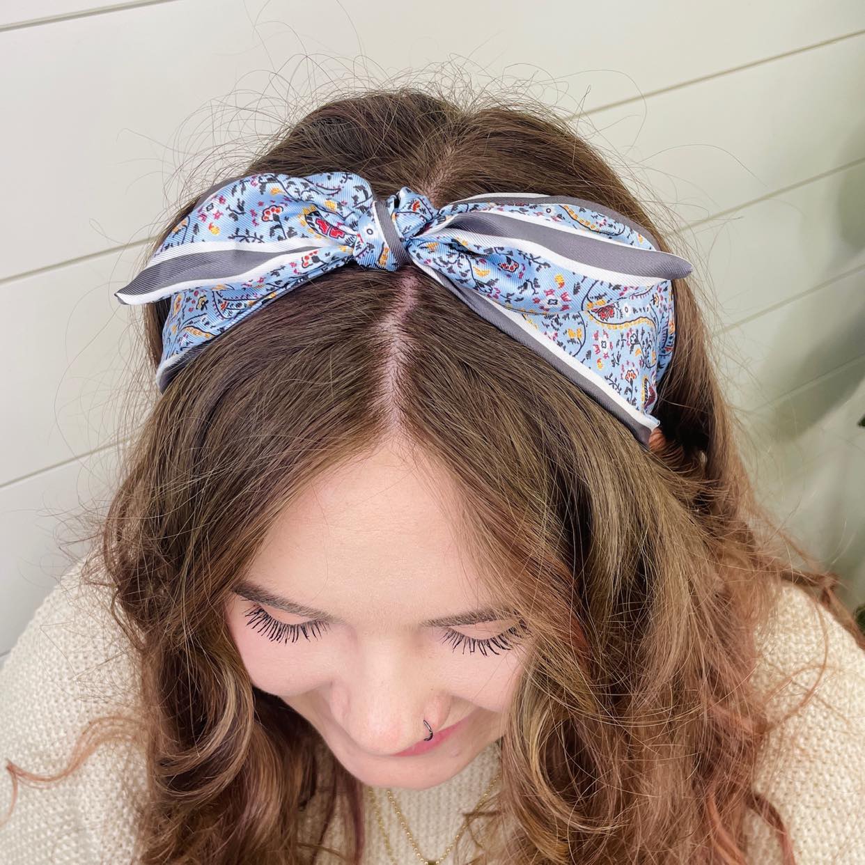 Blue Paisley Boho Satin Scarf Bow Knot Headband - Gray Bird