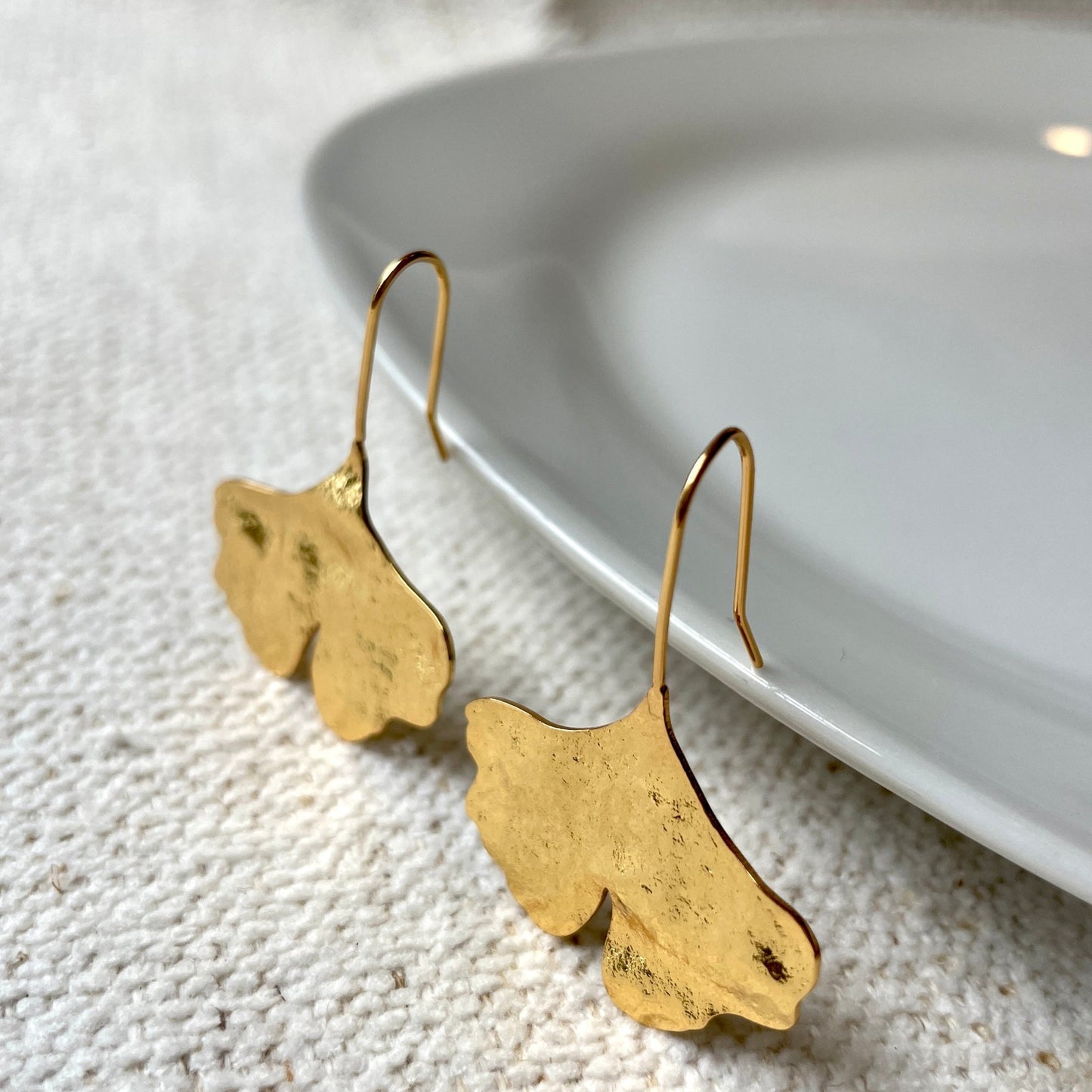 Gold Ginkgo Leaf Threader Earrings - Gray Bird