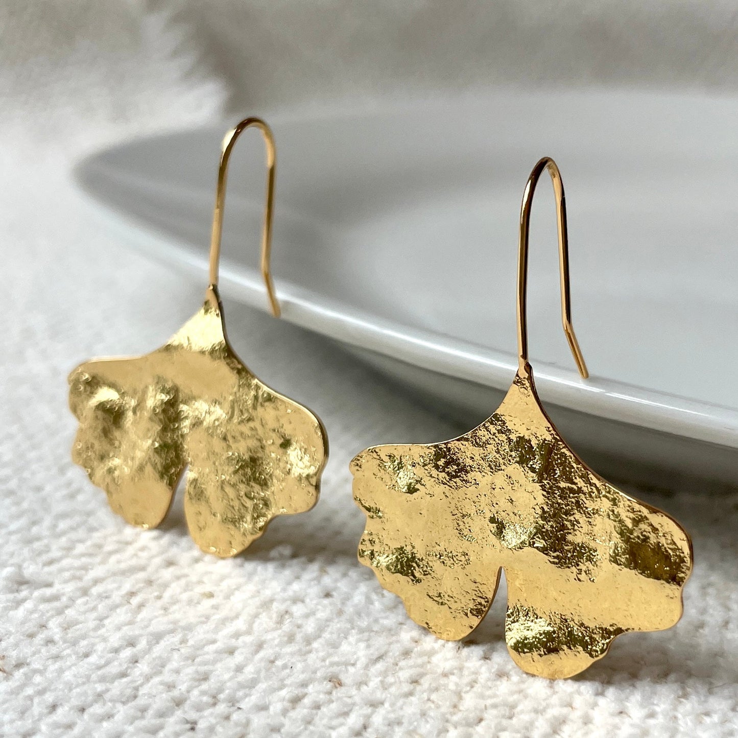 Gold Ginkgo Leaf Threader Earrings - Gray Bird