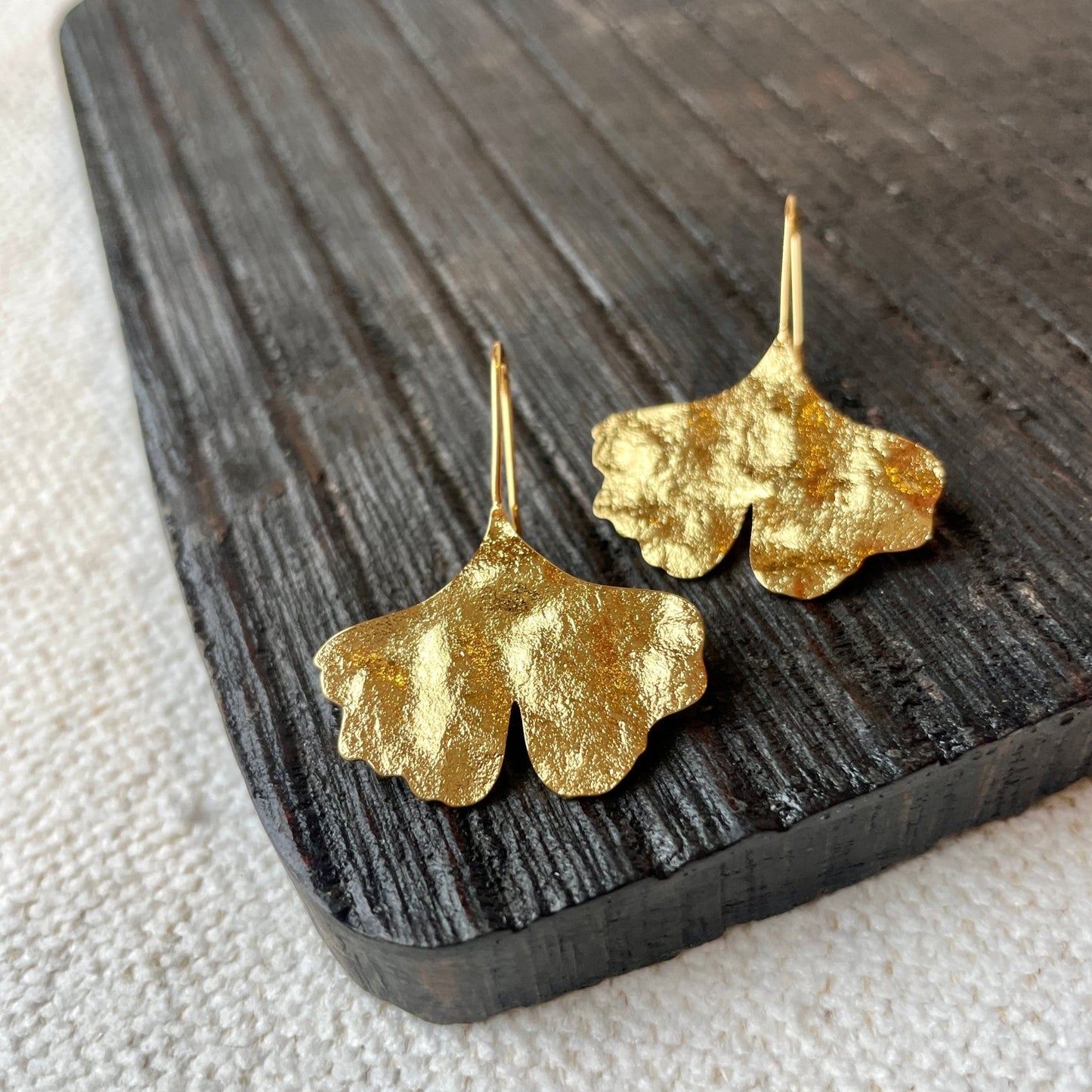 Gold Ginkgo Leaf Threader Earrings - Gray Bird
