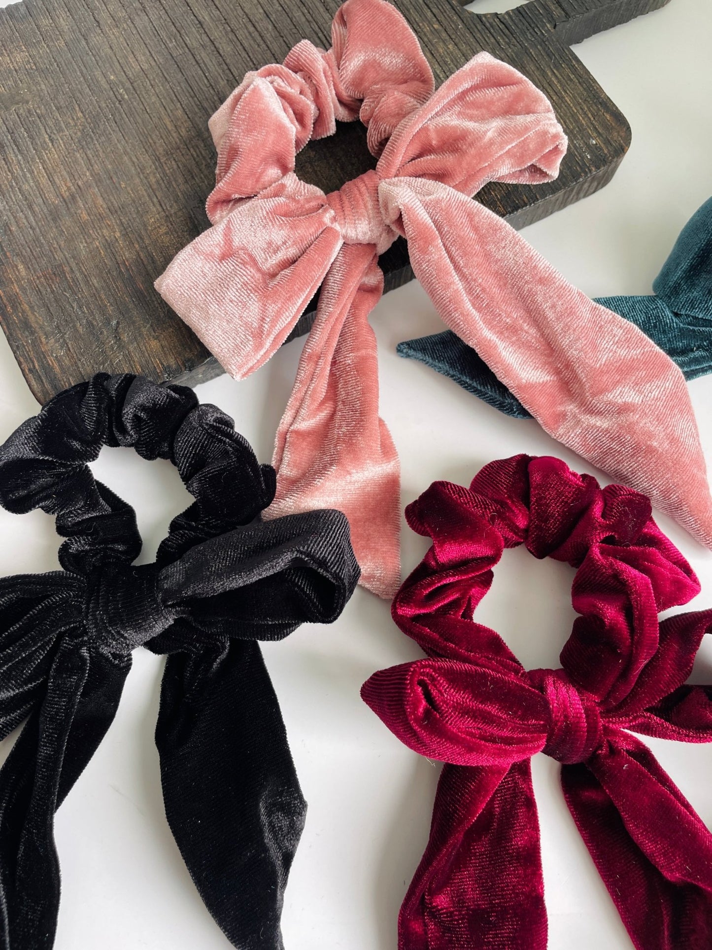 Velvet Scrunchie Bow Set - Gray Bird Label