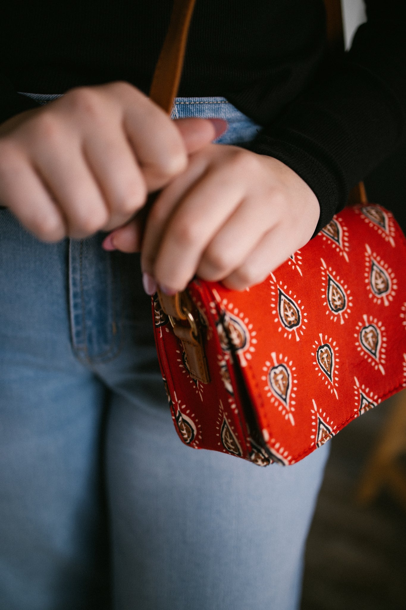 Indian Made Box Sling Purse- Red - Gray Bird Label