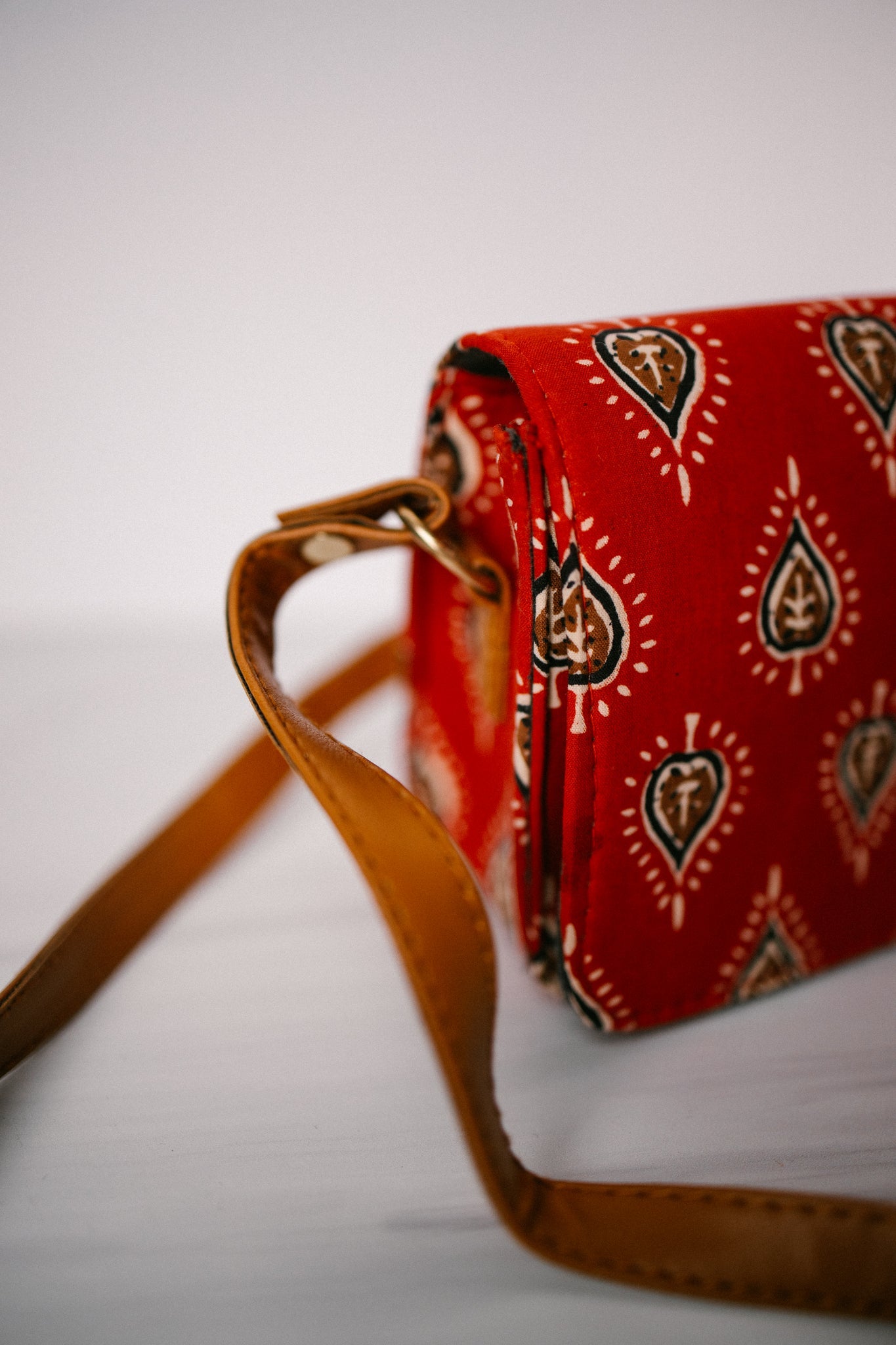 Indian Made Box Sling Purse- Red - Gray Bird Label